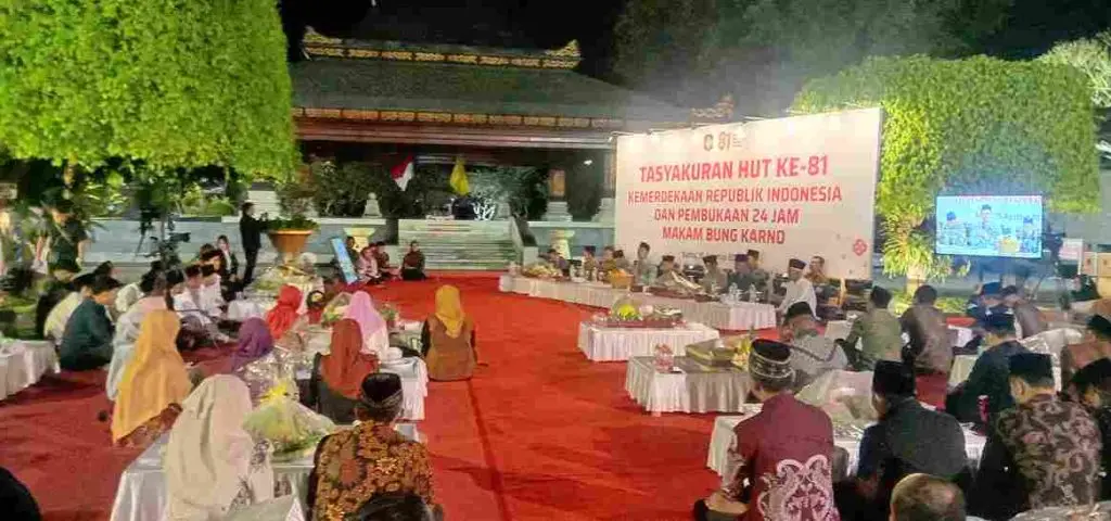 Makam Bung Karno Dibuka 24 Jam untuk Rakyat