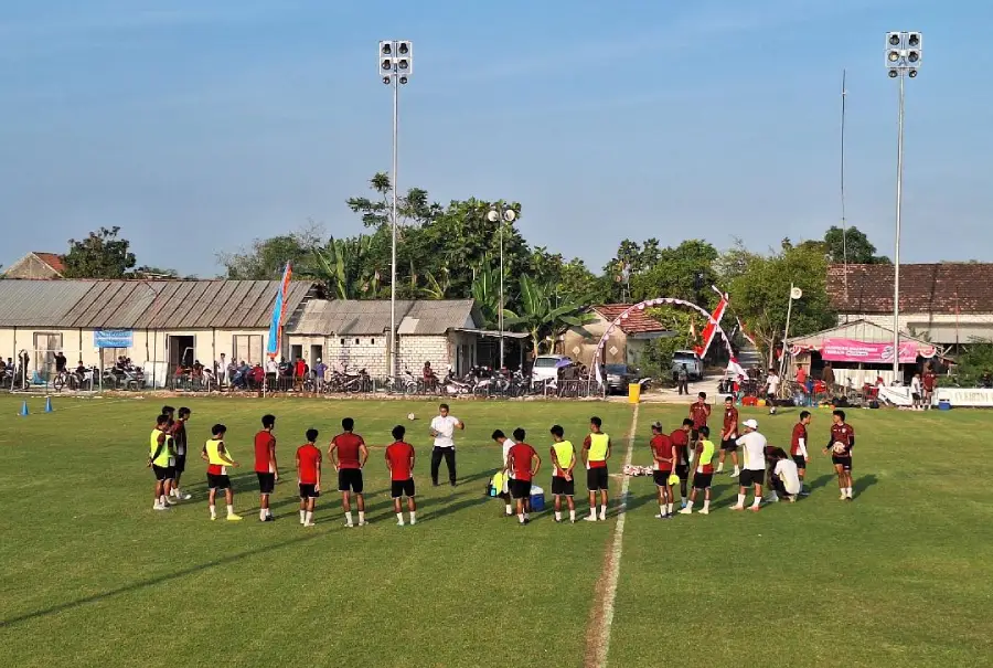 Selepas TC, Bima Sakti Matangkan Taktik Persela