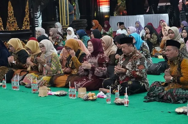 Tasyakuran HUT ke-81 RI di Jombang Diwarnai Doa