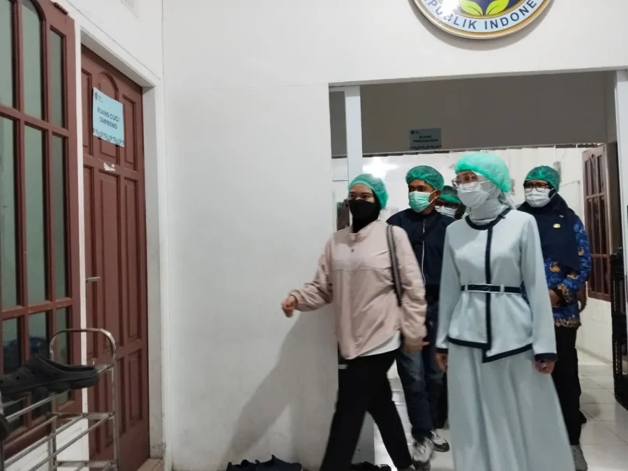 37 Siswa Diduga Keracunan MBG, SPPG Kediri Disuspend