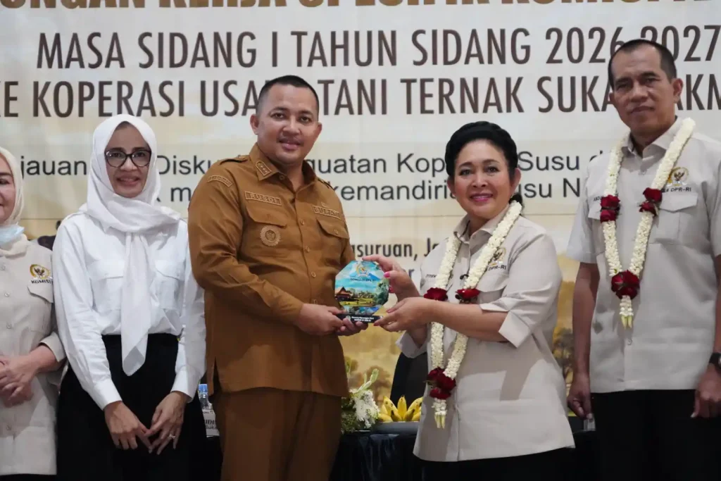 Bupati Rusdi Paparkan Keunggulan Genom Sapi Grati
