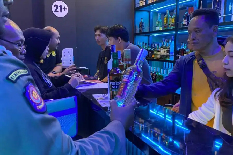 DPRD Madiun Dorong Sanksi Tegas Outlet Miras Tak Berizin