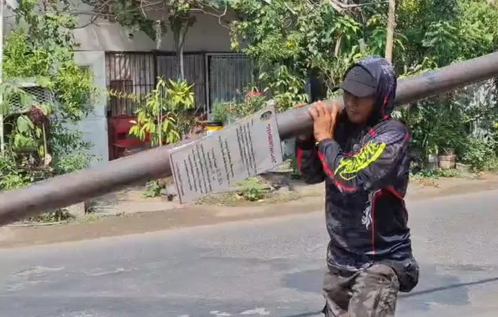 Empat Tiang Fiber Optik Ilegal di Tulungagung Dirobohkan
