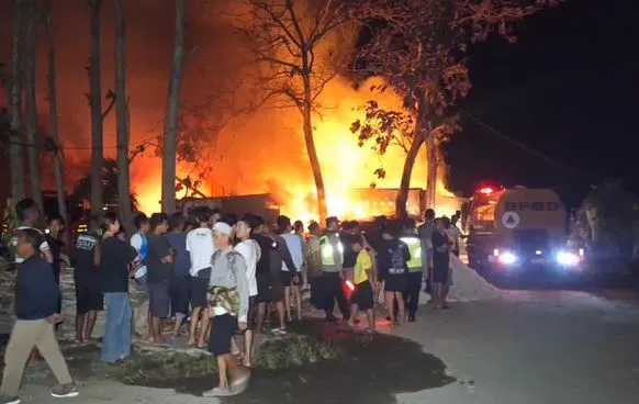 Gudang Kerajinan Jati Ngawi Terbakar, Rp1 Miliar Ludes