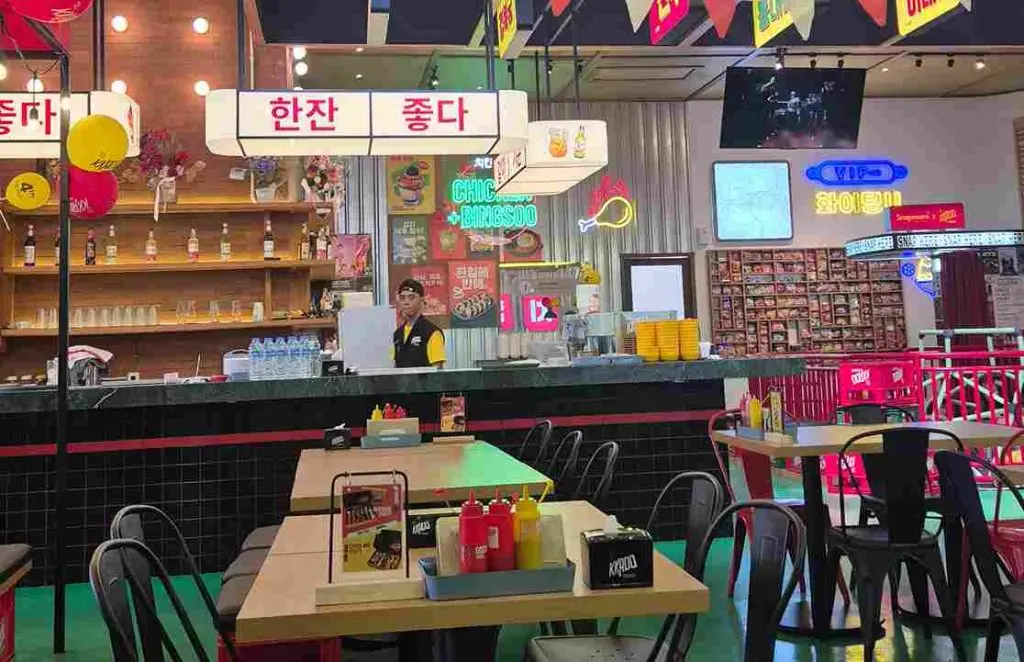 KKDO Tegalsari Jadi Destinasi Kuliner Korea di Surabaya