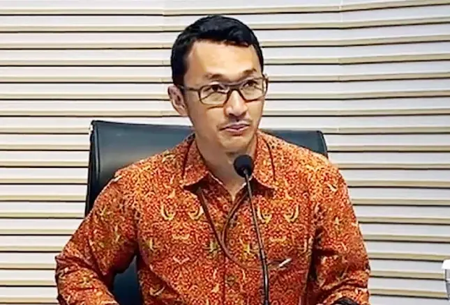 KPK Geledah BPN Kota Mojokerto, Temukan Amplop Berisi Uang