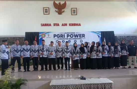 PGRI Bojonegoro Luncurkan PGRI POWER, Guru Didorong Kuasai Koding dan AI