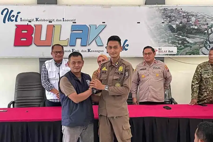 Satpol PP Surabaya Klarifikasi Video Ambulans