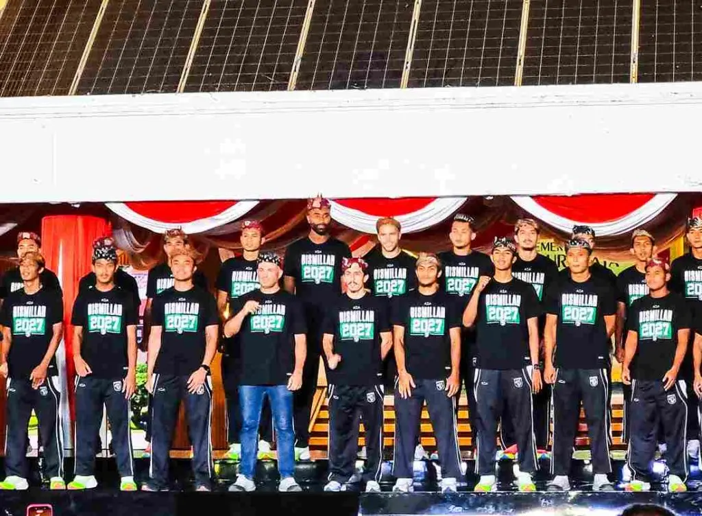Tavares Minta Bonek Tak Bebani Persebaya Target Juara