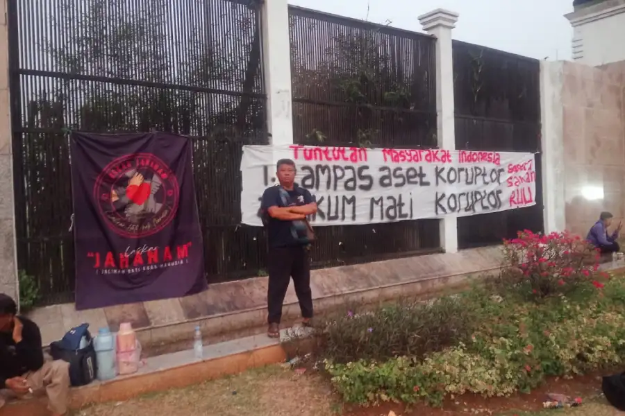 Tokoh Petani Jember Dipecat Usai Pulang dari Demo Jakarta