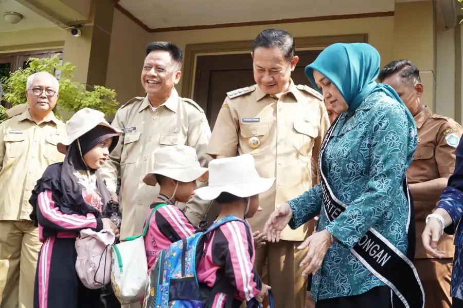 112 Siswa PAUD Lamongan Belajar Kepemimpinan Lewat Lentera