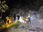 Dua Remaja Terjun ke Jurang 15 Meter di Plaosan Magetan Dua Remaja Terjun ke Jurang 15 Meter di Plaosan Magetan