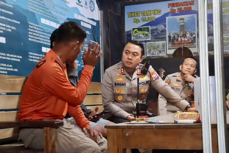 Karhutla Gunung Lawu Capai 100 Hektare, Polres Magetan Siaga
