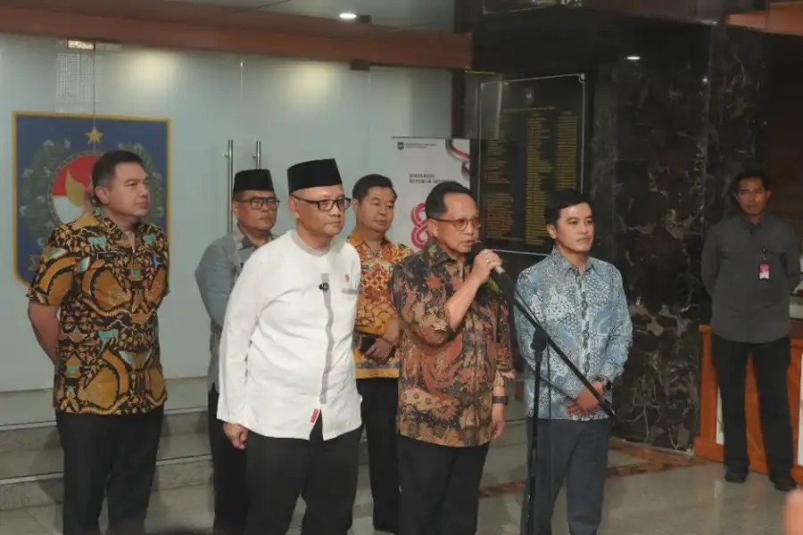 Mendagri Dorong Pemda Cegah Kecurangan Layanan Haji