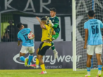 Persela Sapu Bersih Empat Laga, Belum Kebobolan