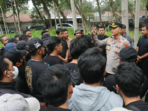 Polisi Amankan Dua Terduga Provokator Blokade PT Kalijeruk Polisi Amankan Dua Terduga Provokator Blokade PT Kalijeruk
