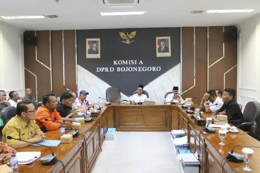 PTSL Warga Jetak Terkendala Sempadan Bengawan Solo